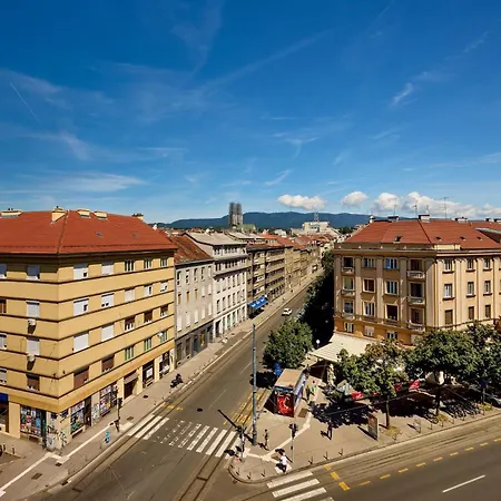 Sheraton Zagreb Hotel-3