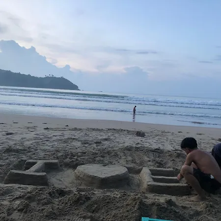 Zhaya'S Beach & Cottages-3
