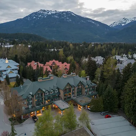 Pinnacle Hotel Whistler-3