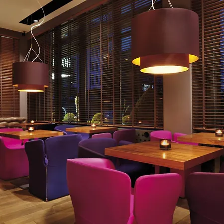 THE MADISON Hotel Hamburg-2