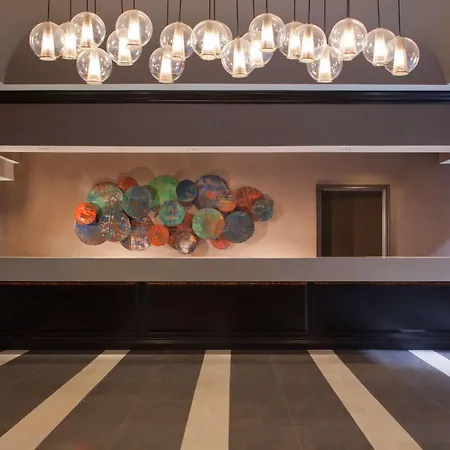 Embassy Suites By Hilton Houston Near The Galleria-2