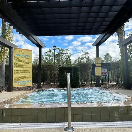 Cozy & Elegant 4Br Enchanted Townhouse - 1 Mile To Disney With Resort Pool, Gym, & Jacuzzi-3