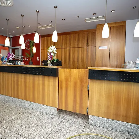 Hotel Miramar am Römer-3