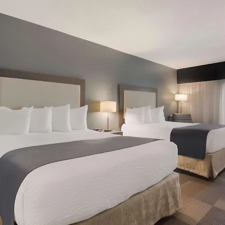 Best Western St Catharines Hotel & Conference Centre-3