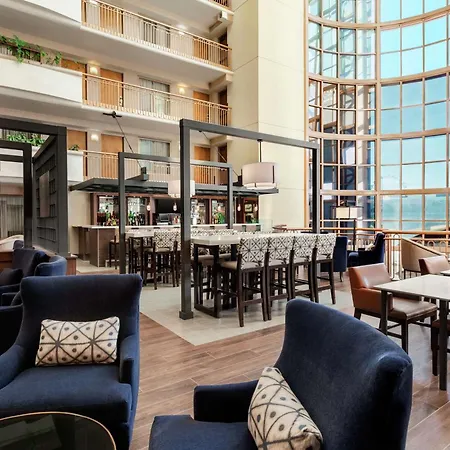Embassy Suites By Hilton Convention Center Las Vegas-3