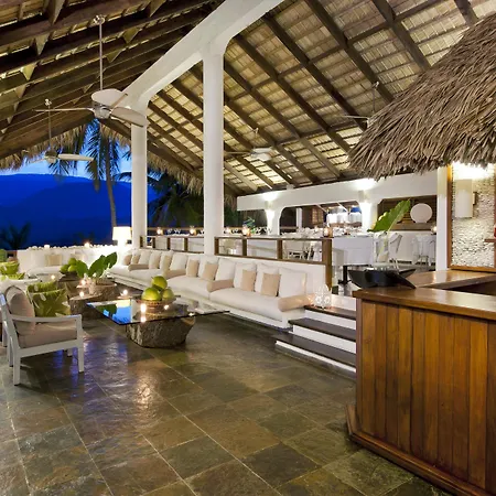Casa Bonita Tropical Lodge & Spa-2