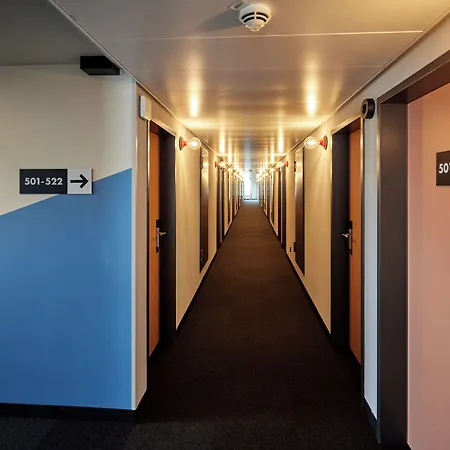 McDreams Hotel Stuttgart-City-2