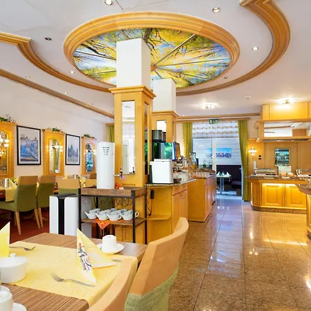 Park Hotel Laim-3