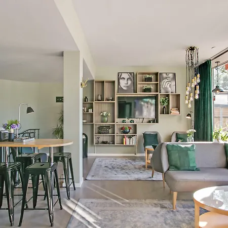 First Hotel Brommaplan-3