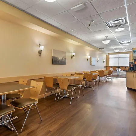 Best Western Plus Fernie Mountain Lodge-2