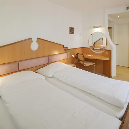 Hotel Welcome Inn-2