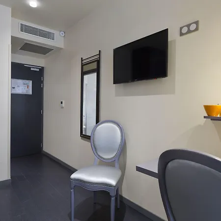 Hotel Aurore Paris Gare De Lyon-2
