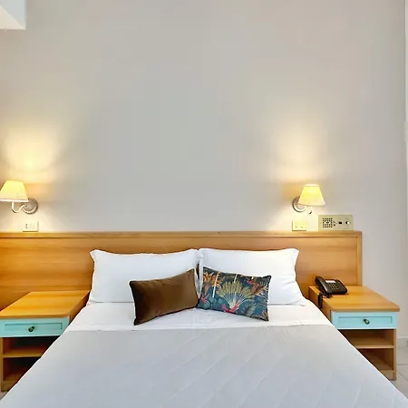 Aura Living Hotel-3
