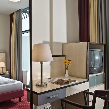 Come Inn Berlin Kurfürstendamm-2
