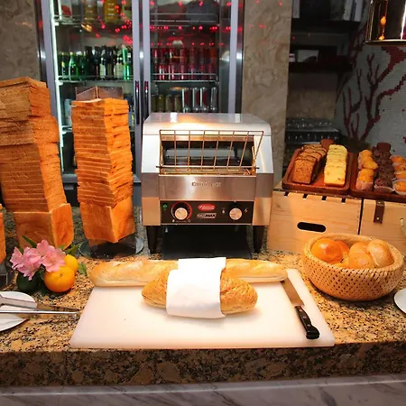 Ramada Plaza Shanghai Pudong Airport-3
