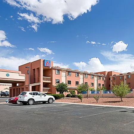 Motel 6-Page, AZ-3