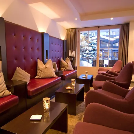 Le Mirabeau Resort & Spa-3