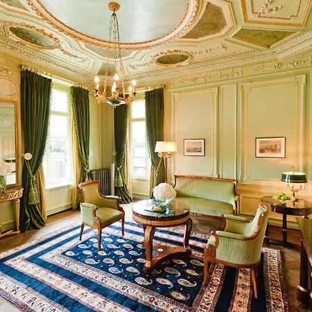 Grand Hotel LES TROIS ROIS-3
