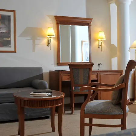 Athens Atrium Hotel&Jacuzzi Suites-2