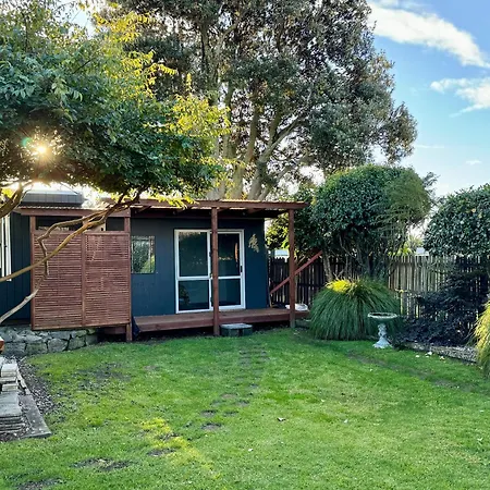 The Kingfisher Cabin-2