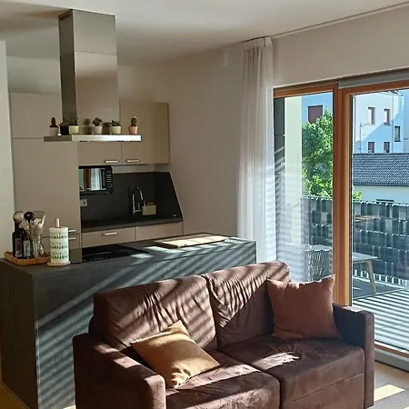 Villa Ehrenburg - Private Apartments-2