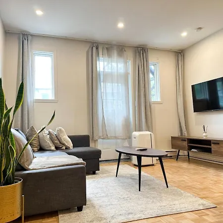 Lovely One-Bedroom In Vibrant Plateau Mont-Royal-2
