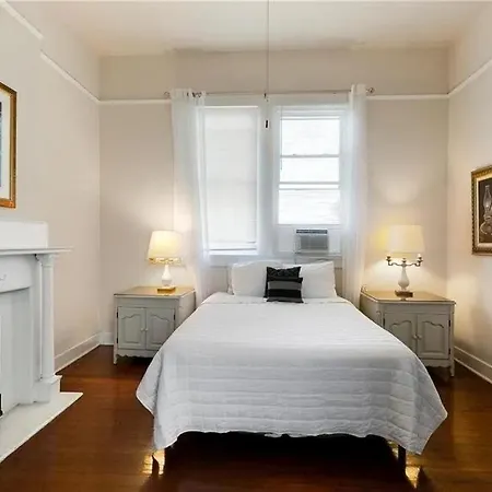 Modern 4Br Retreat Walk To Downtown New Orleans-3