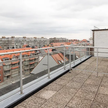 Seaview Penthouse With Terrace Nieuwpoort-3