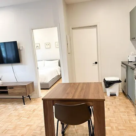 Lovely One-Bedroom In Vibrant Plateau Mont-Royal-3