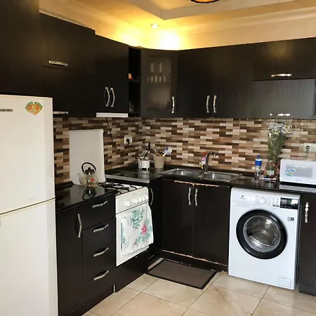 Full Apartment-3