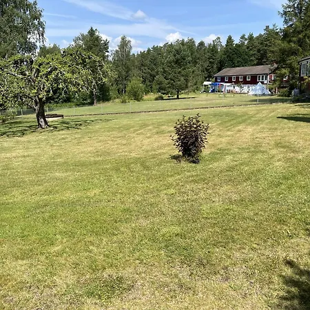 Spacious Apartment With Lake View Only 15 Minutes From Vimmerby-3