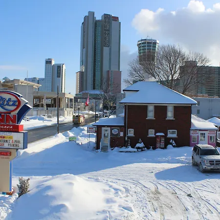 Ritz Inn Niagara-3