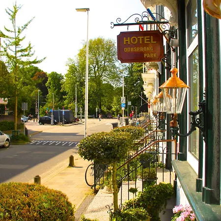 Hotel Oorsprongpark City Centre Utrecht-3