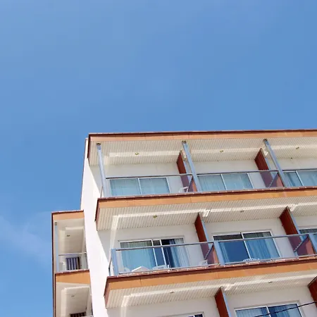 Hotel Clumba-3