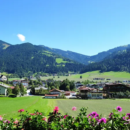 Bed&Breakfast Landhaus Strasser-3