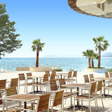 Le Meridien Lav Split-2