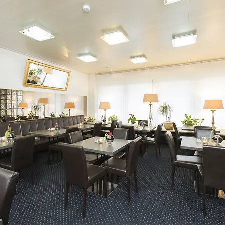 Hansa Hotel-3