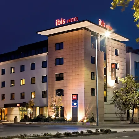 Ibis Gyor-3