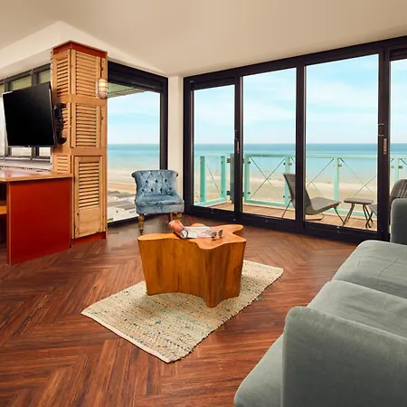 Beachhouse Hotel-3