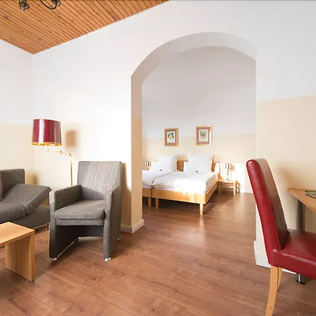 Hotel zum Kuhhirten-3