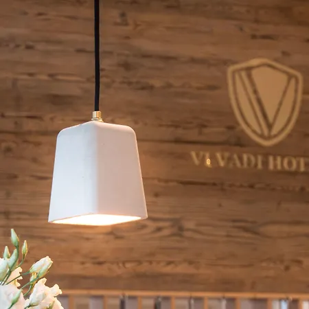 Downtown VI Vadi Hotel-3