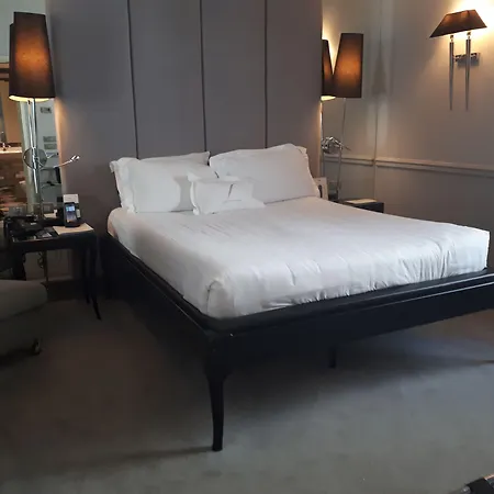 Leon'S Place Hotel In Rome-3