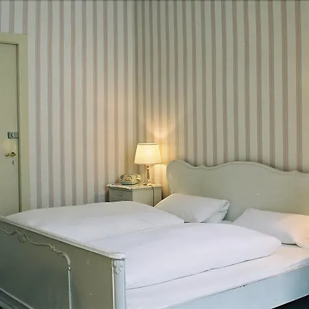 Hotel-Pension Funk am Kurfürstendamm-3