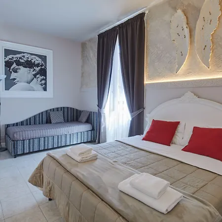 Leone X Guest House-2