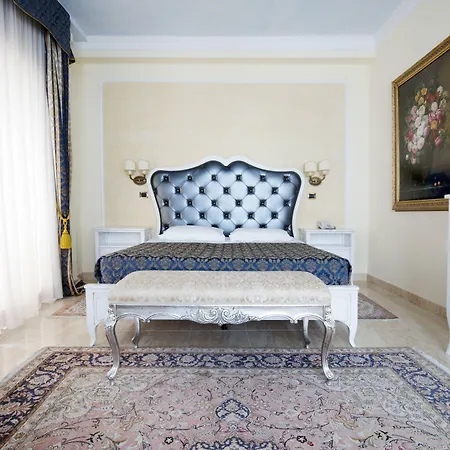 Grand Hotel President-2