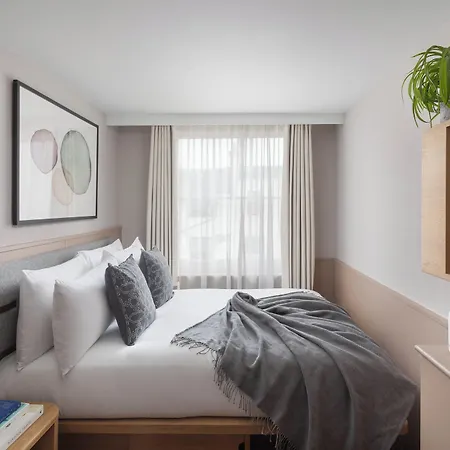Inhabit Queen'S Gardens, A Member Of Design Hotels-3