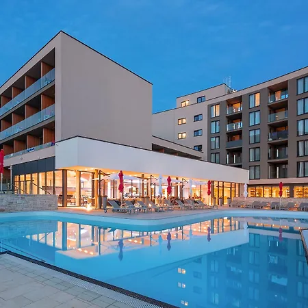 Garden Suites Park Plava Laguna-3