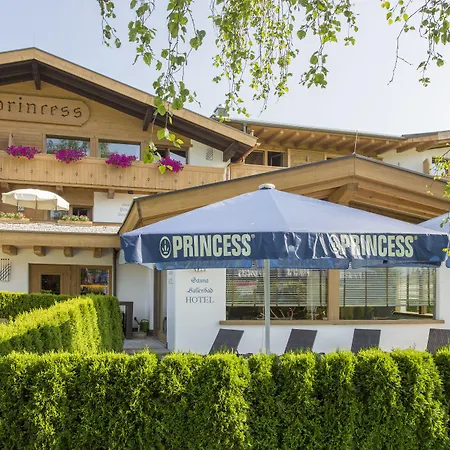 Princess Bergfrieden-2