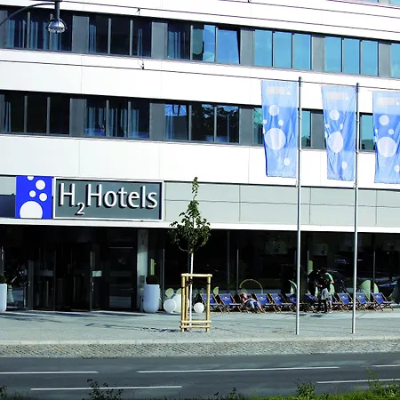 H2 Hotel Berlin-Alexanderplatz-2
