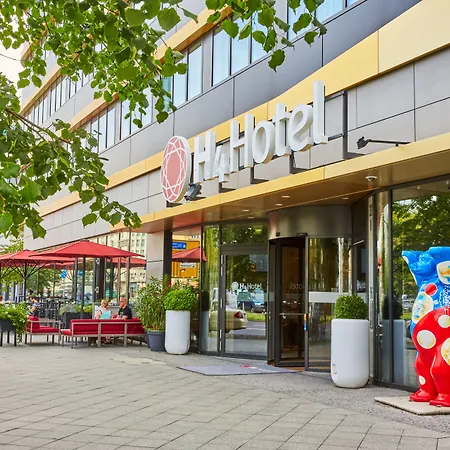 H4 Hotel Berlin Alexanderplatz-3